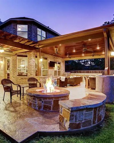 creating outdoor living spaces
