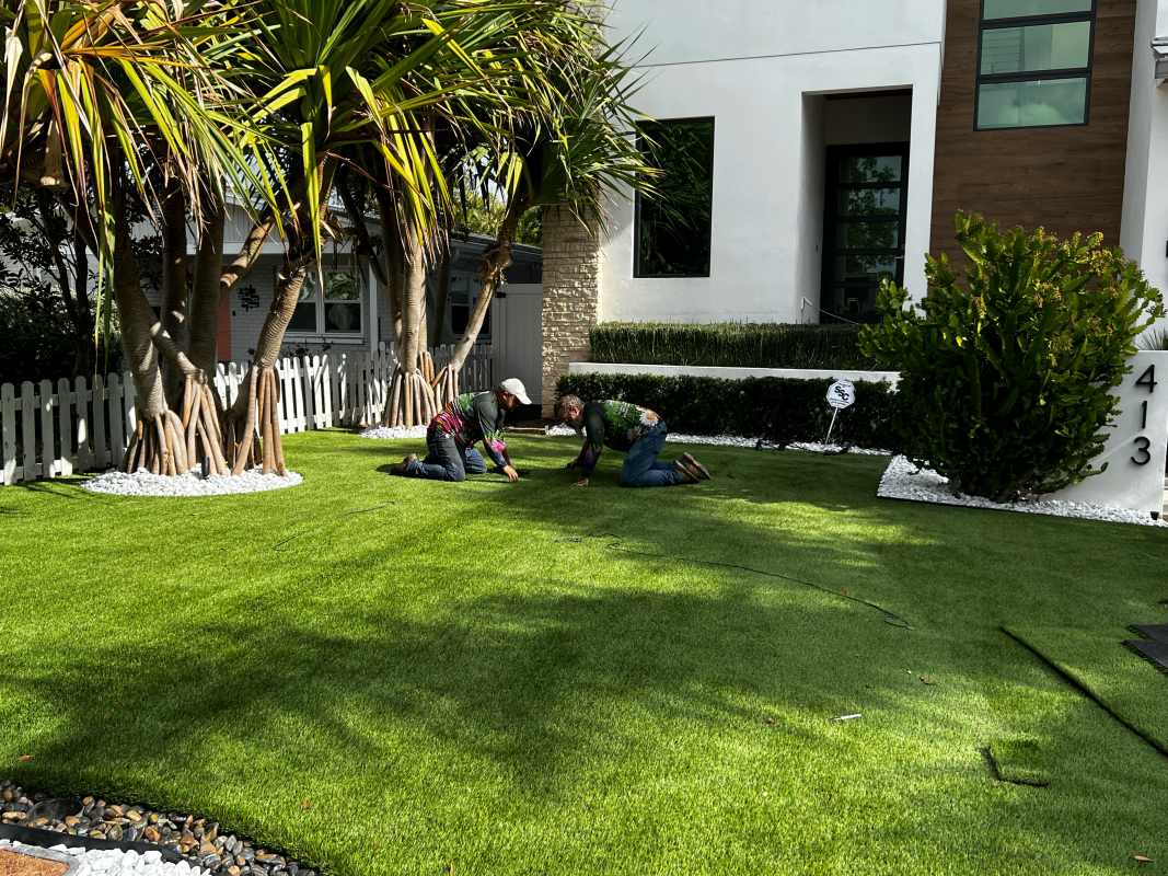 perfect synthetic lawn seam tama fl.webp